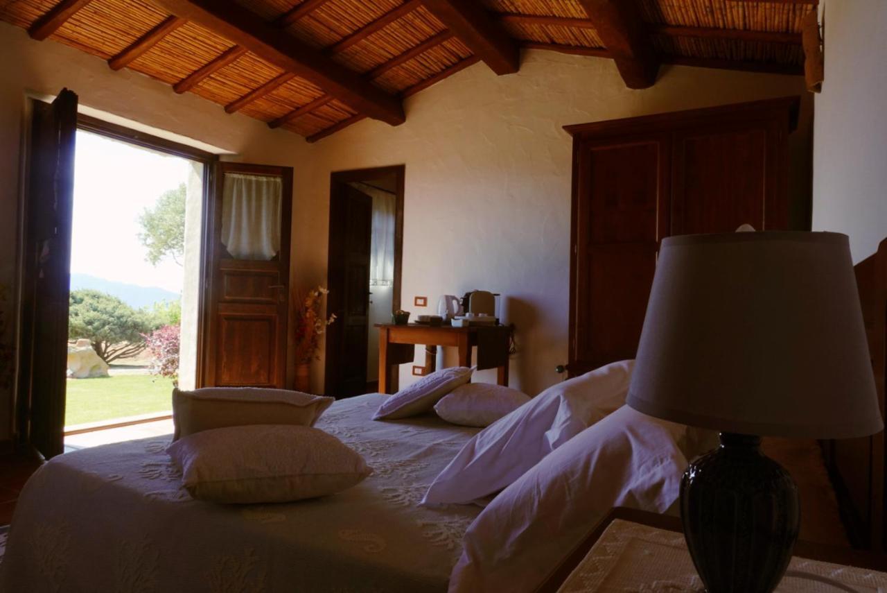 Stazzu Barecca B&B Cugnana Verde Экстерьер фото