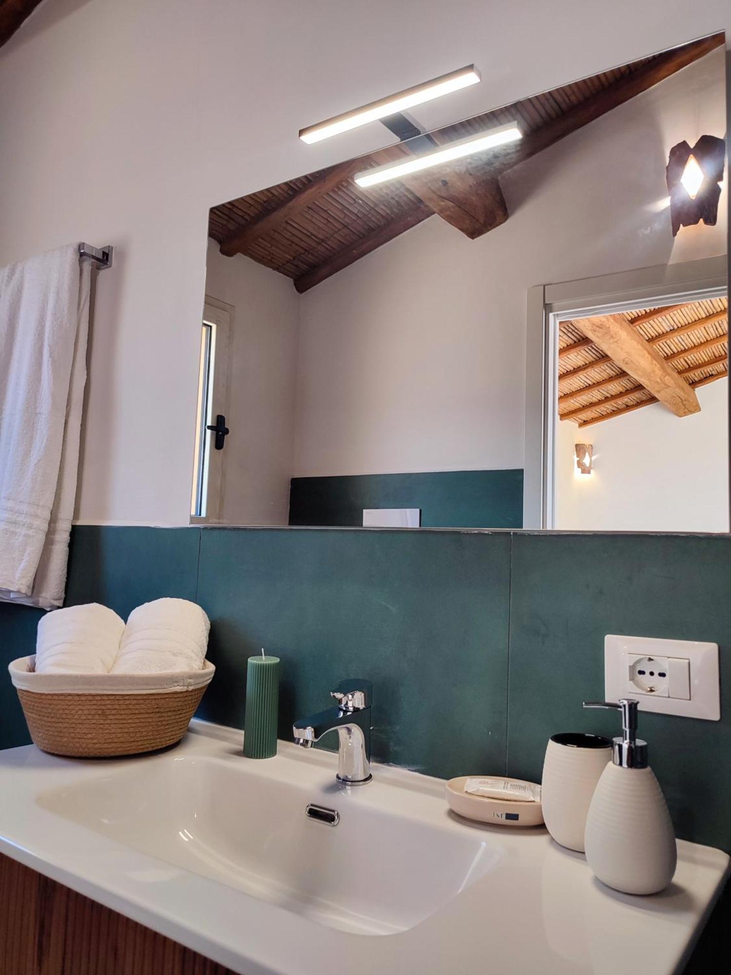Stazzu Barecca B&B Cugnana Verde Экстерьер фото